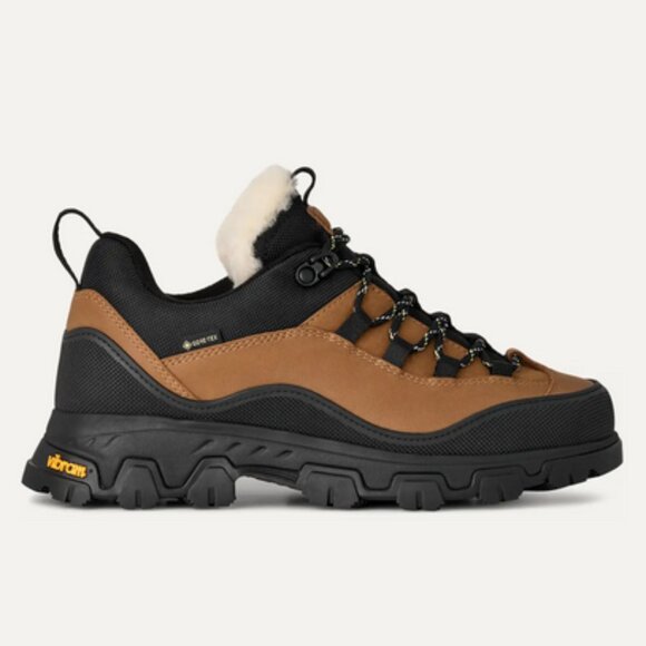 🇨🇦 UGG Women's MetroTrek Hiker - Picture 1 of 6